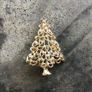 Rhinestone Christmas Tree Brooch